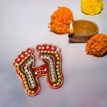 Shree Print Paduka Decor Set